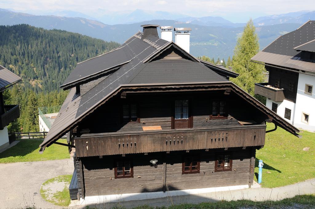 Alpenhäuser Marcius Sonnenalpe Nassfeld Exterior foto