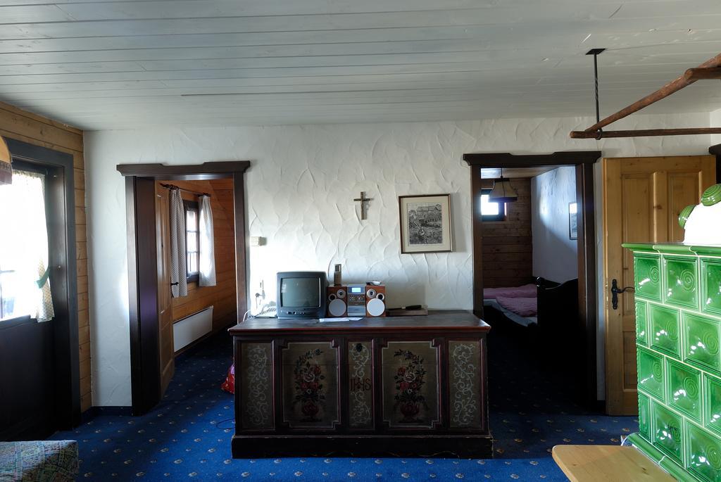 Alpenhäuser Marcius Sonnenalpe Nassfeld Zimmer foto