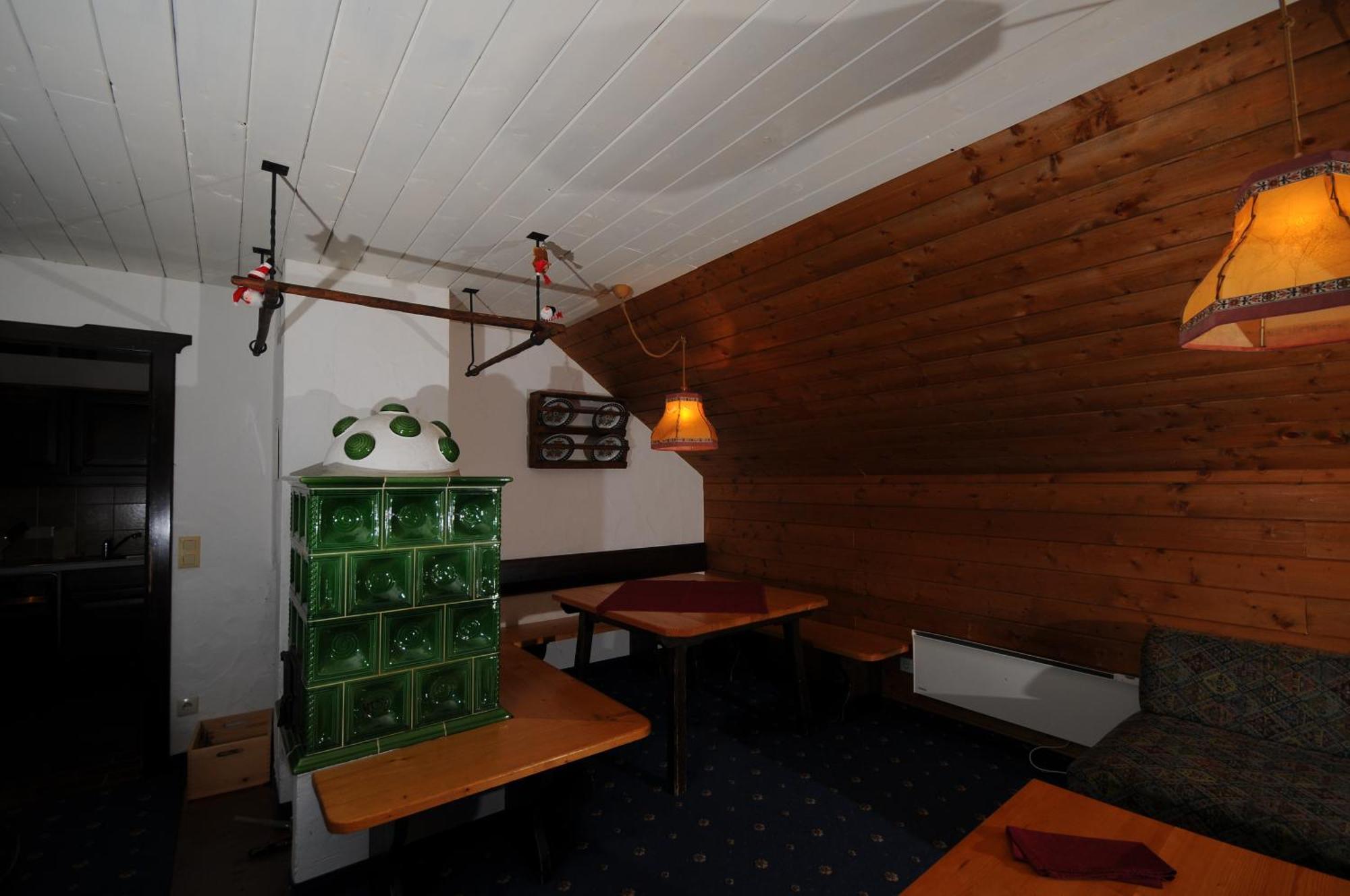 Alpenhäuser Marcius Sonnenalpe Nassfeld Zimmer foto