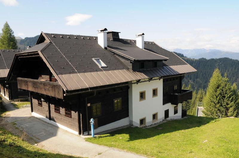 Alpenhäuser Marcius Sonnenalpe Nassfeld Exterior foto